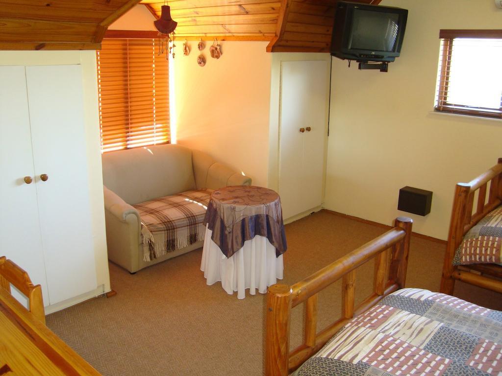 Pentzhaven Guesthouse Тейбл-Вью Номер фото